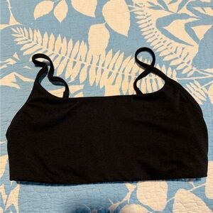 Vuori Classic Black Sports Bra